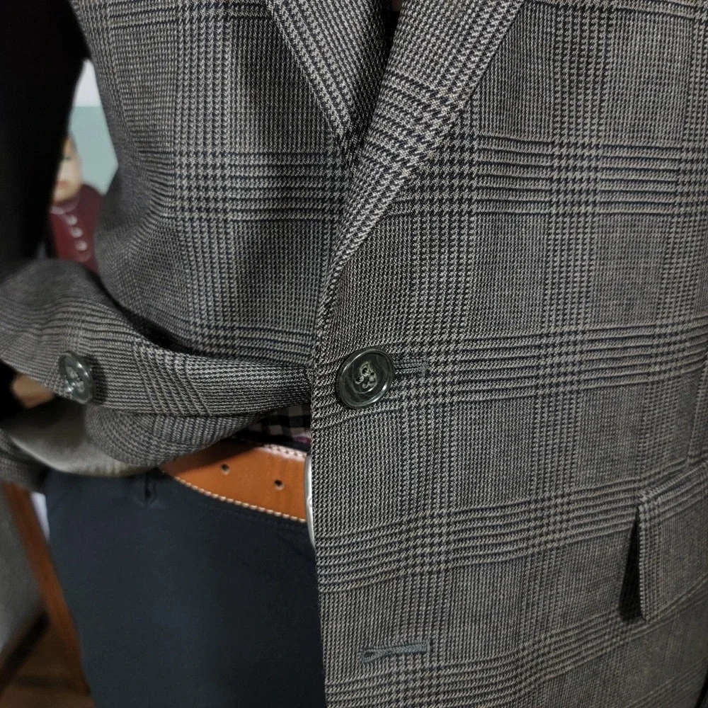 Club Room Men's Sport Coat Blazer Two Button‎ Plaid Brown Pure Wool Size 43R